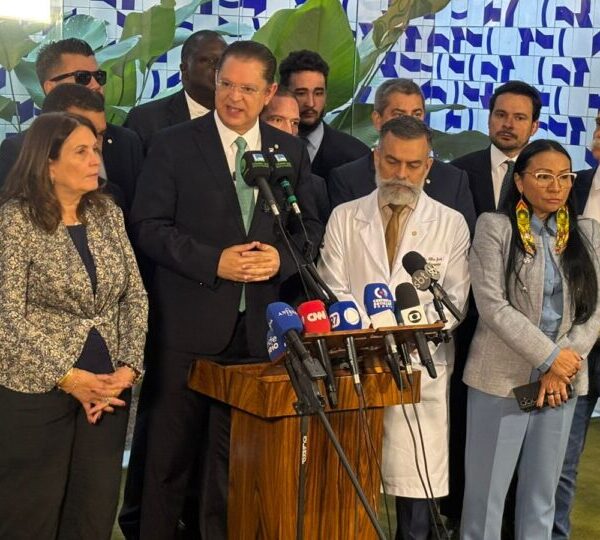 Zambelli pede acareação com hacker e recebe apoio&hellip;