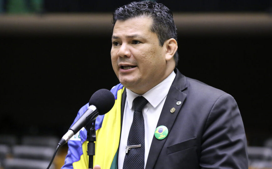 Conselho de Ética abre processo contra Gilvan da Federal por ofensas contra Gleisi