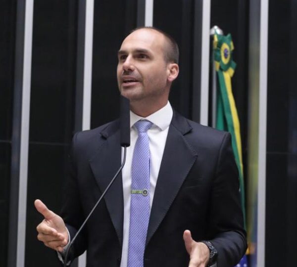 Licença de Eduardo Bolsonaro termina neste domingo; PL&hellip;