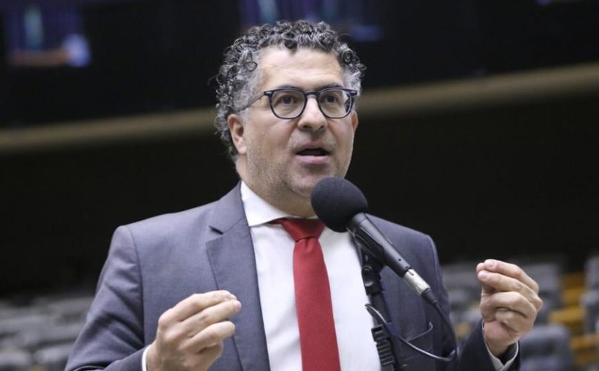 PT propõe novo imposto federal para quem possui&hellip;