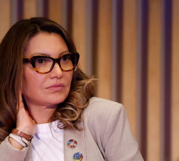 Janja pega carona em jatinho da FAB para&hellip;