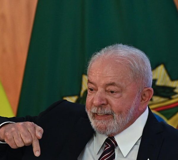 Lula anuncia que tarifas de Trump serão respondidas&hellip;
