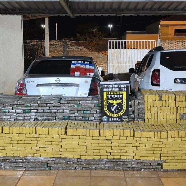 Traficantes tentam furgir, mas são presos com mais&hellip;