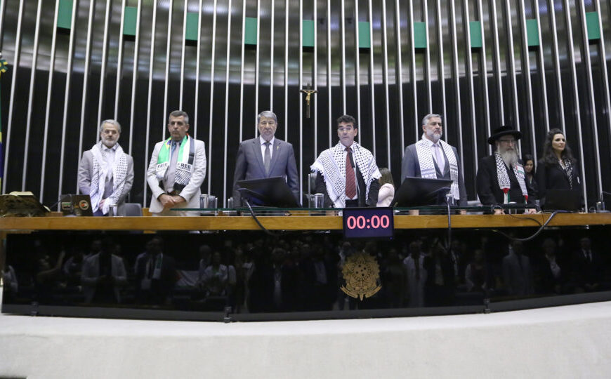 Rabino defende fim do Estado de Israel em sessão organizada pelo PT na Câmara