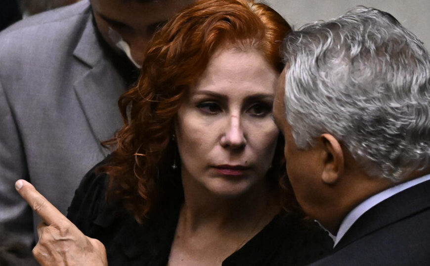 Imprensa italiana destaca prisão de Carla Zambelli