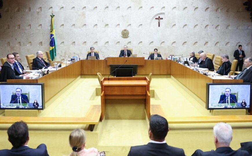 Oito partidos da oposição e da base de Lula vão ao STF para manter derrubada do IOF