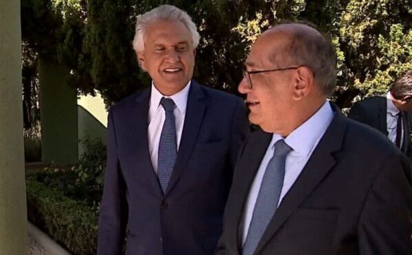 Caiado marca presença em festa de Guiomar e&hellip;