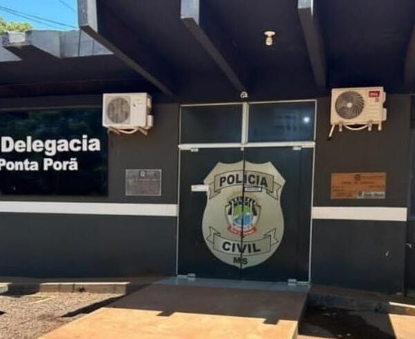 Mulher é presa por tráfico de drogas em&hellip;