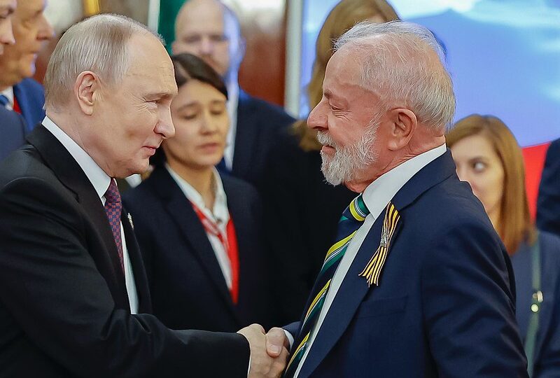 Putin fala com Lula antes&hellip;