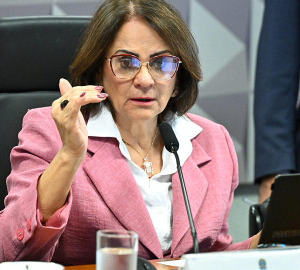 Damares pede depoimentos de Lula, Dilma, Temer e&hellip;