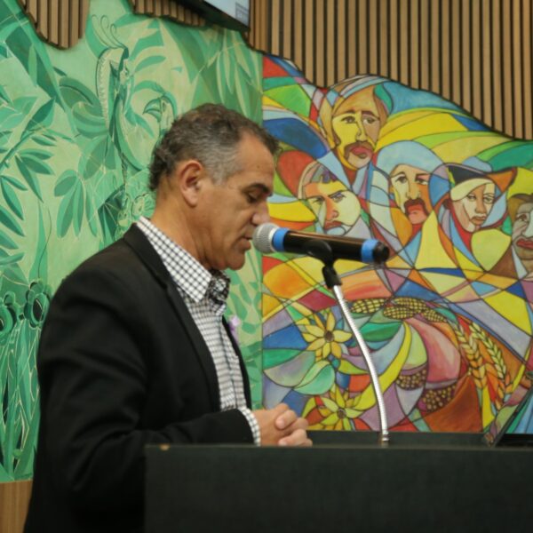 Vanderlei Avelino solicita melhorias em mobilidade e infraestrutura&hellip;