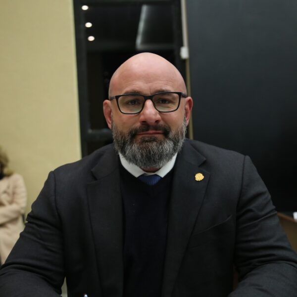 Carlos Bordão propõe construção de rotatória em esquina&hellip;