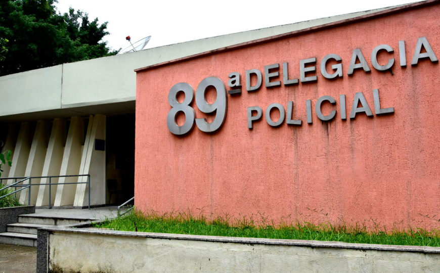 Polícia prende suspeitos de assalto à casa de familiares de Bolsonaro em Resende