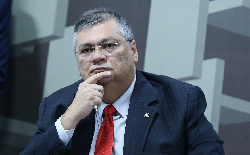 Decisão de Flávio Dino é precedente para ação…