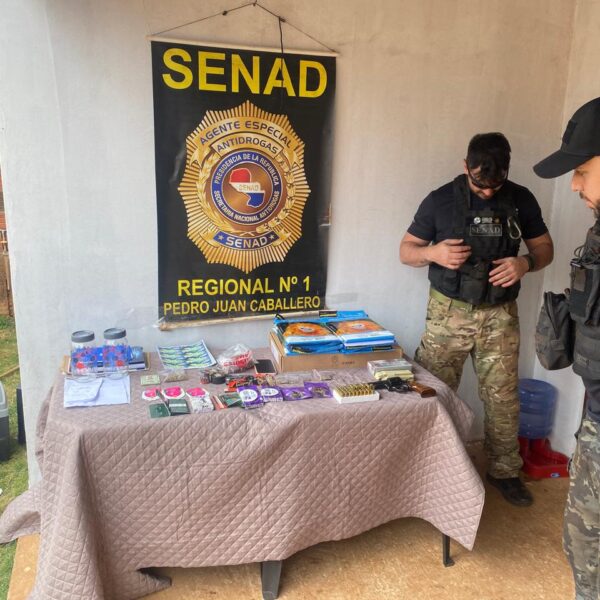 Jovem brasileira é presa por tráfico de drogas&hellip;