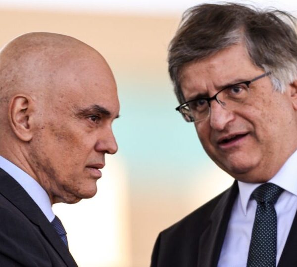 Alexandre de Moraes pede parecer da PGR sobre&hellip;