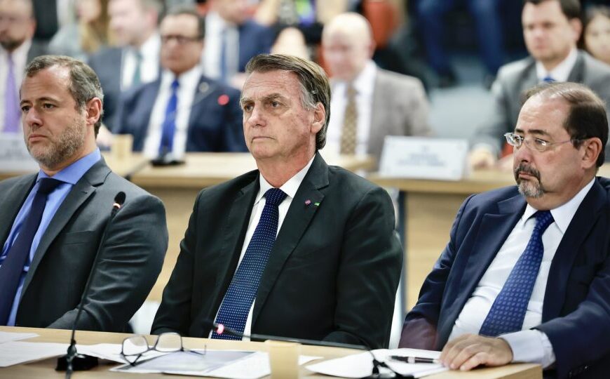 Defesa diz que Bolsonaro não&hellip;