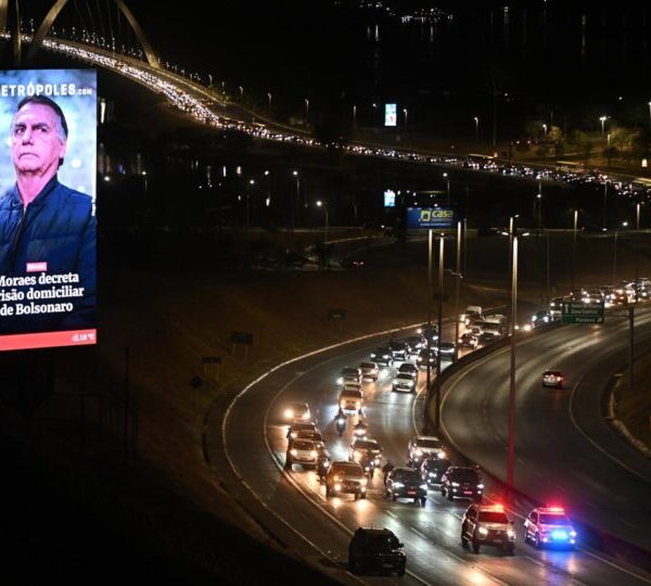 Polícia reforça segurança e fecha Esplanada após prisão&hellip;