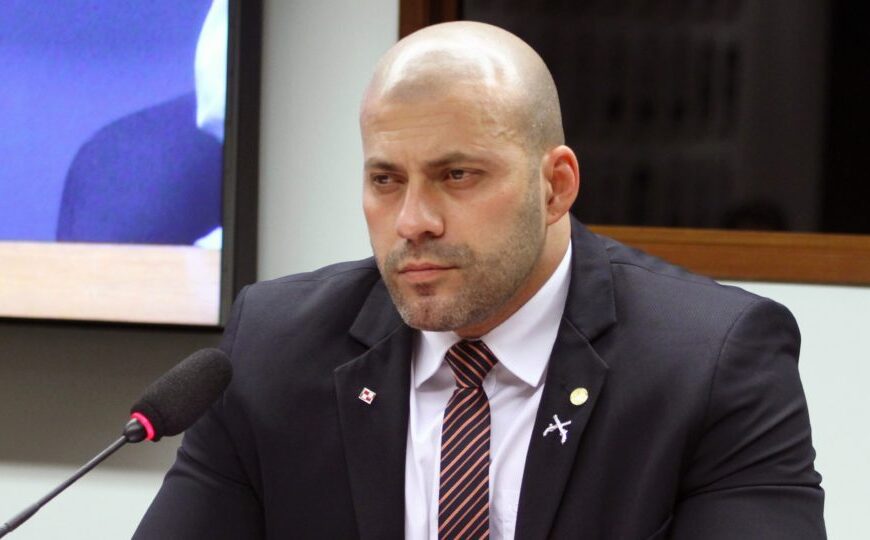 Moraes autoriza saídas temporárias de Daniel Silveira para&hellip;