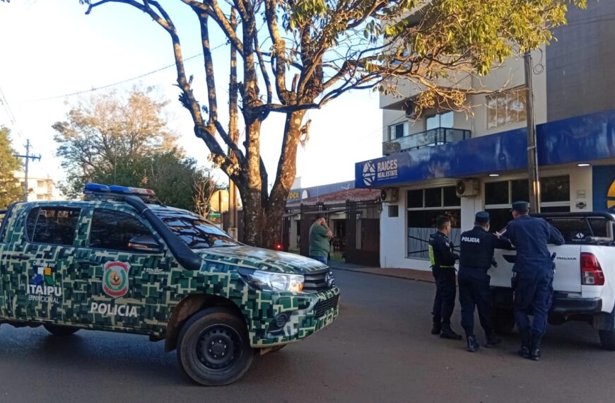 Assalto a imobiliária termina com&hellip;