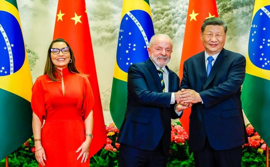 Lula faz 36ª viagem internacional e participa de…