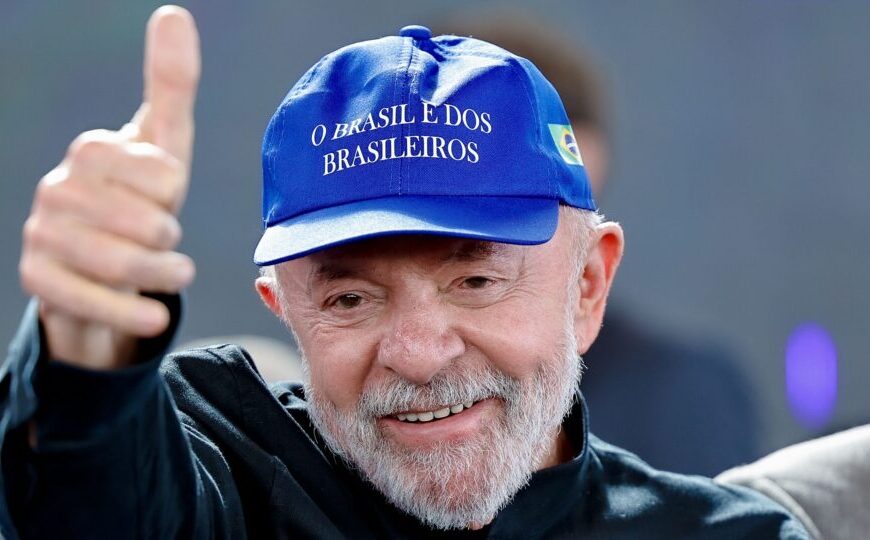 “Sempre estivemos abertos ao diálogo”, diz Lula após Trump sinalizar abertura para conversarem 