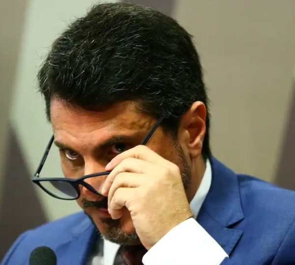 Senador Marcos do Val publica vídeo com tornozeleira&hellip;