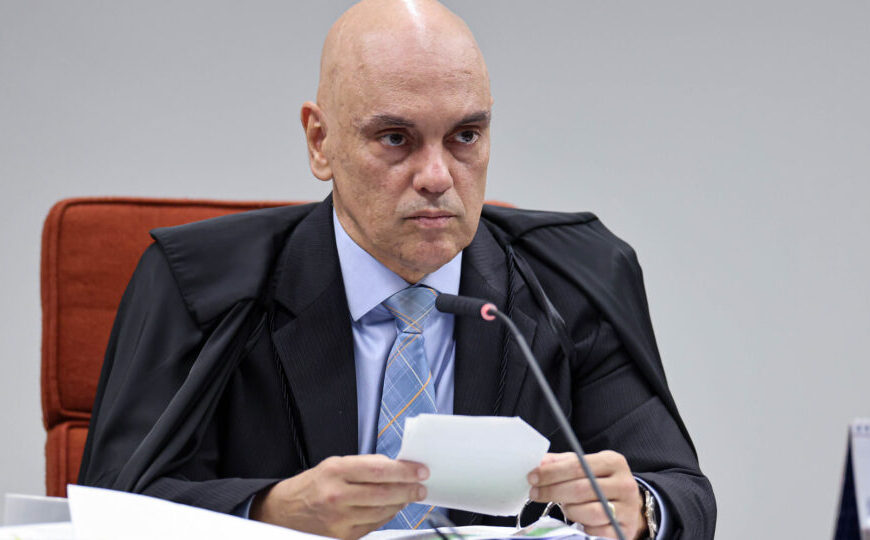Moraes reforça embate com Mendonça e diz que…