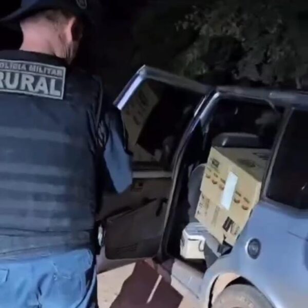 Polícia Militar Rural apreende carga de cigarros contrabandeados&hellip;