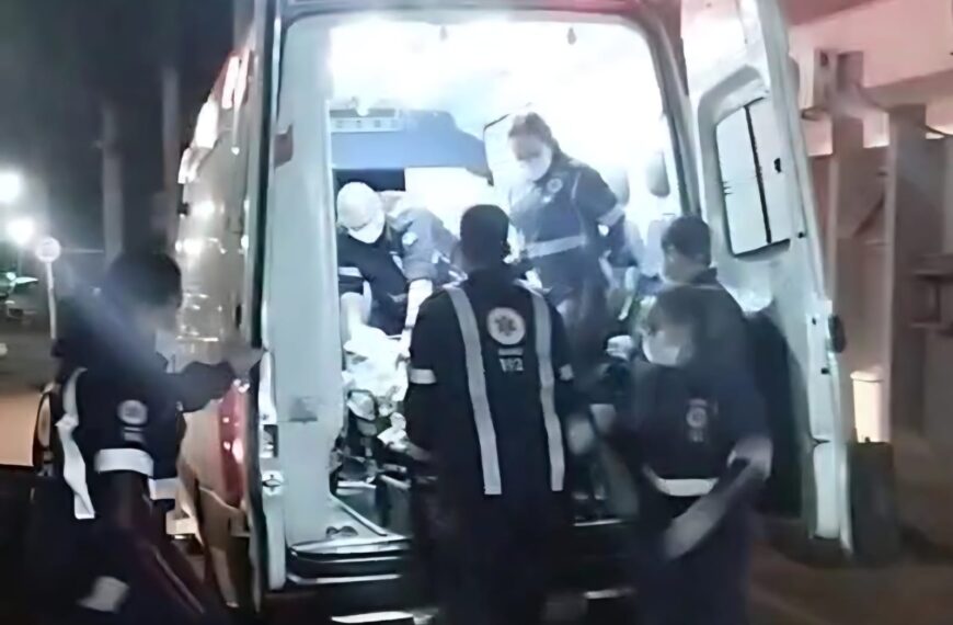 Jovem é baleado e está&hellip;