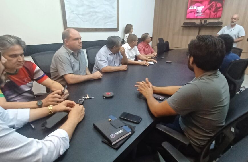 Câmara de Vereadores recebe novo gestor do Hospital…