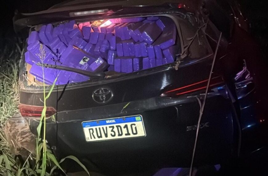 Motorista tenta fugir, mas é preso com quase duas toneladas de maconha na BR 163