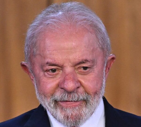 A exceção é a regra: Lula já gastou…