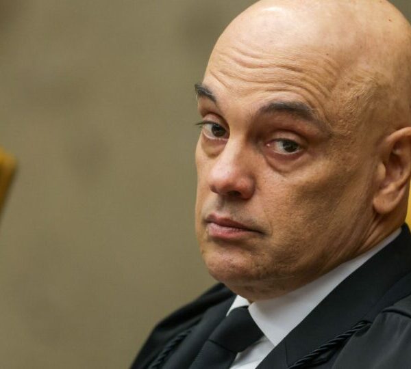 X denuncia ordens de Moraes e alerta EUA&hellip;