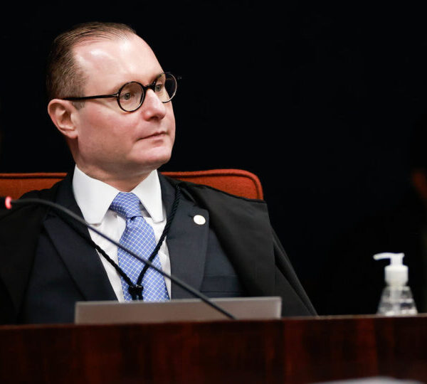 STF forma maioria por alta programada do auxílio-doença