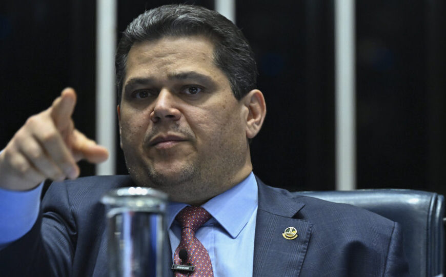 Alcolumbre sugere texto alternativo ao PL da anistia;…