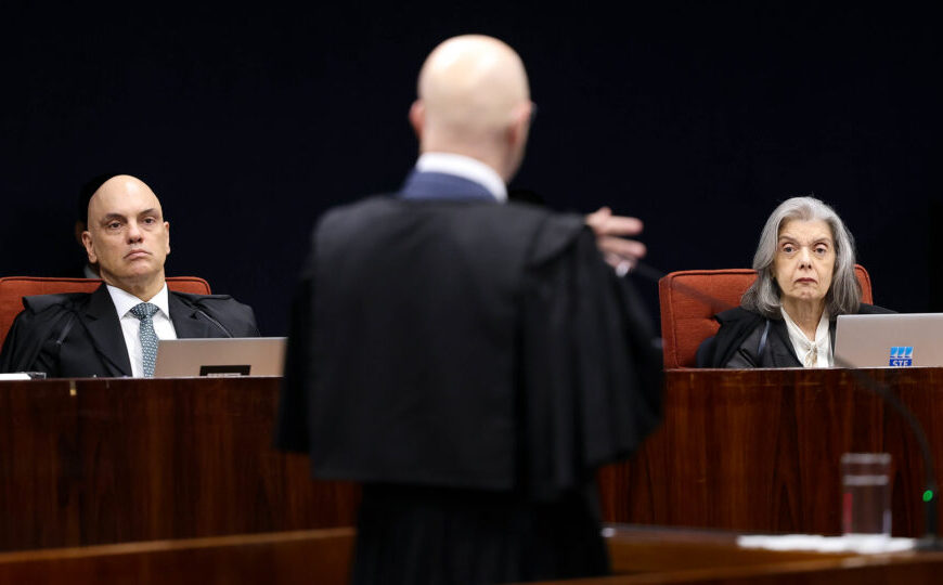 Apelo de Moraes por punição marca início do julgamento de Bolsonaro no STF