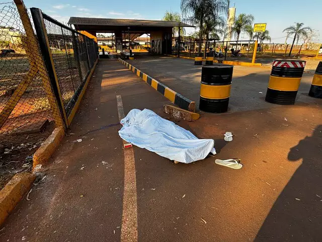 ASSISTA: Câmera de segurança flagra execução de detento que saía da Gameleira