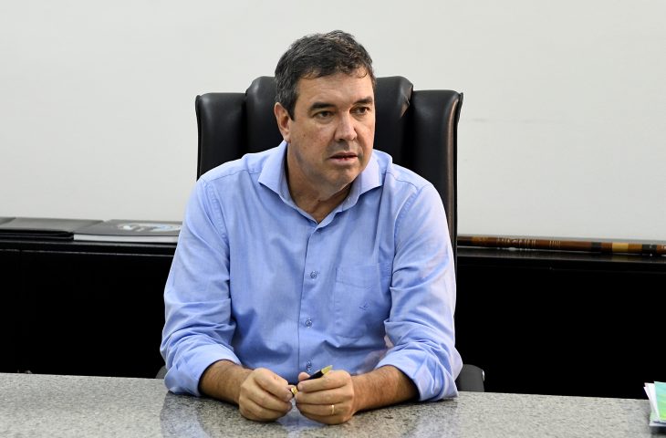 Riedel recebe presidente do Paraguai…