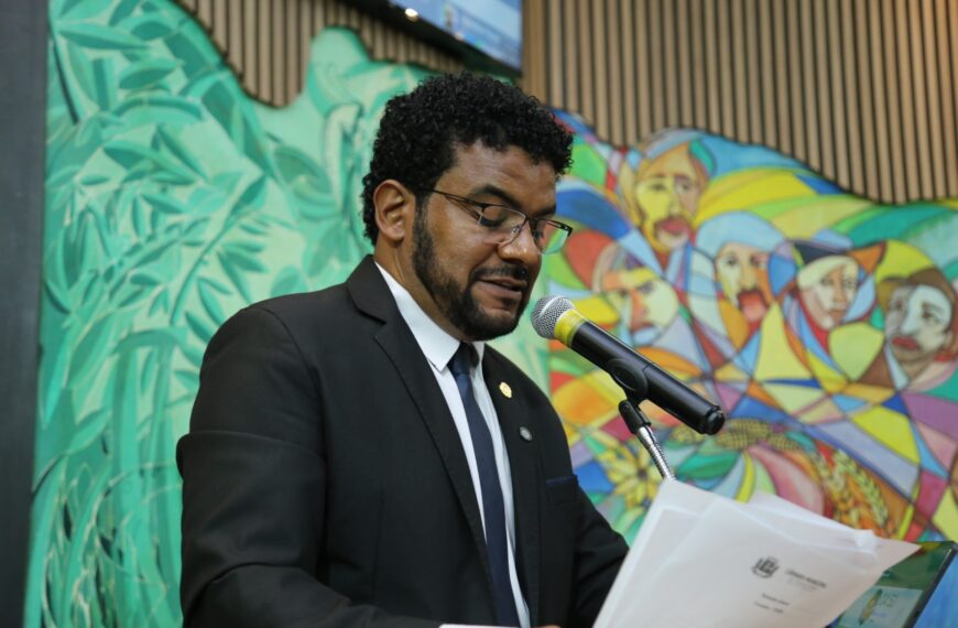 Reinaldo Jalasca pede operação tapa-buracos e medidas de segurança viária em Ponta Porã