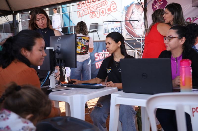 Primeiro dia do “Prefeitura Mais Perto de Você” registra grande movimento na região da Ferroviária