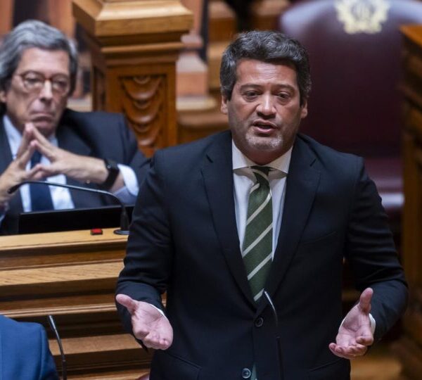 Direita nacionalista de Portugal apresenta proposta para que&hellip;