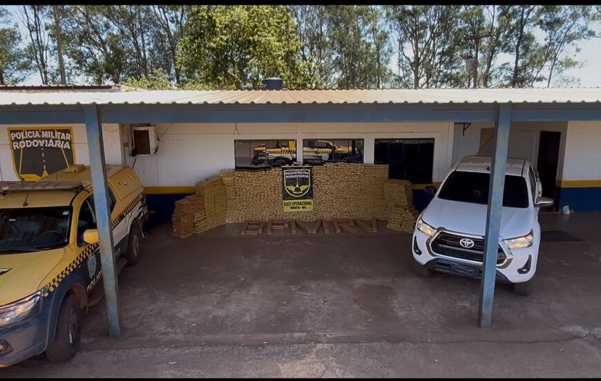 Mais de 2 toneladas de…