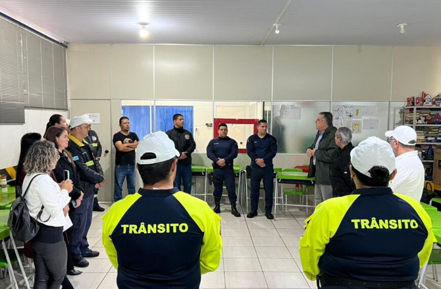 Agência de Trânsito recebe novos uniformes