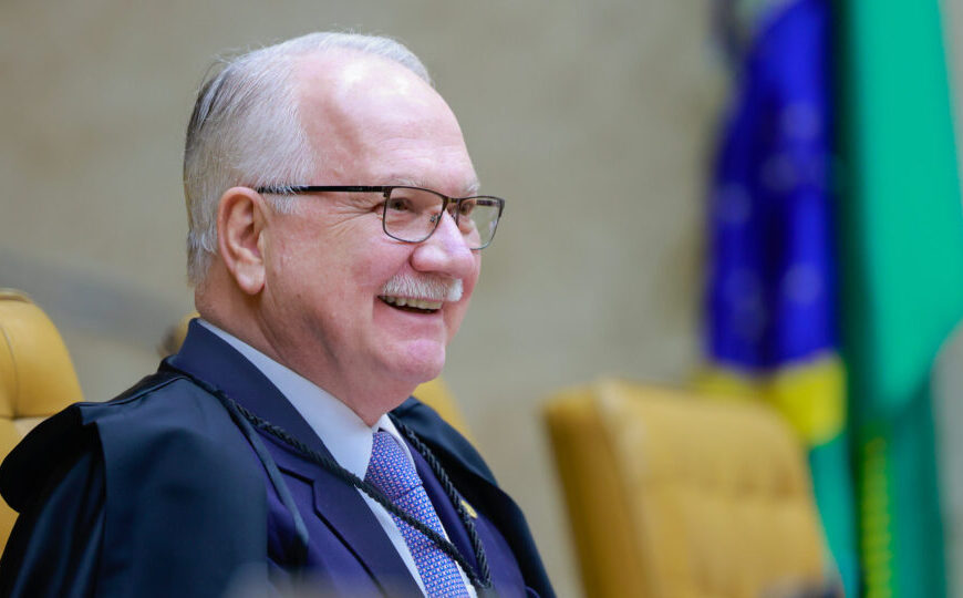 Fachin visita papa Leão XIV antes de assumir presidência do STF