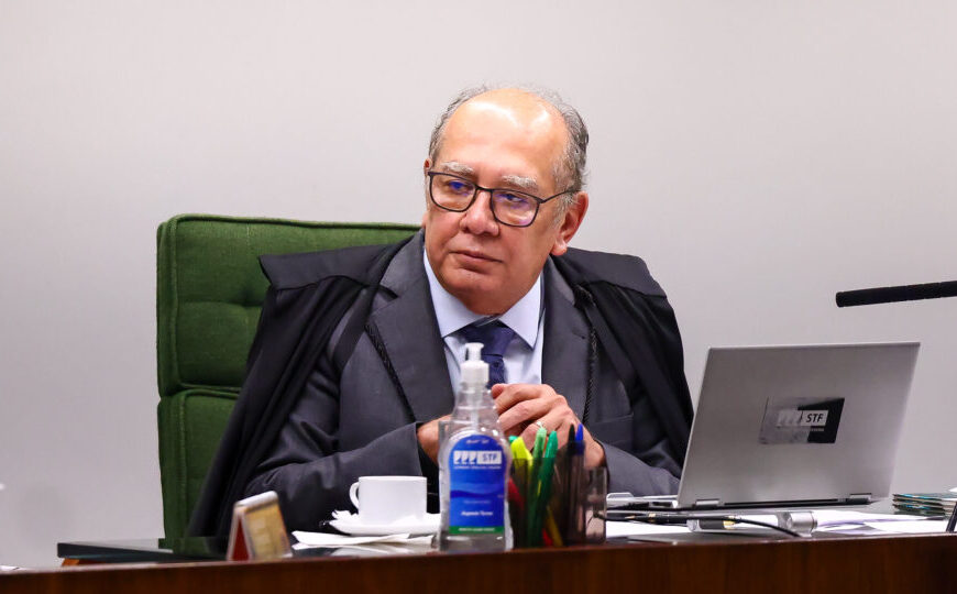 Gilmar aciona Congresso e União sobre regras de impeachment de ministros do STF