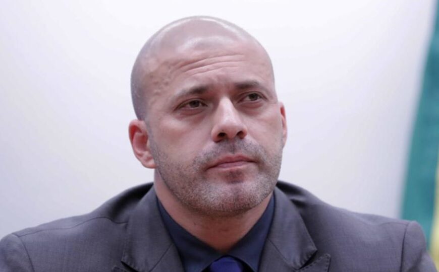 PGR recomenda redução de 113 dias na pena de Daniel Silveira
