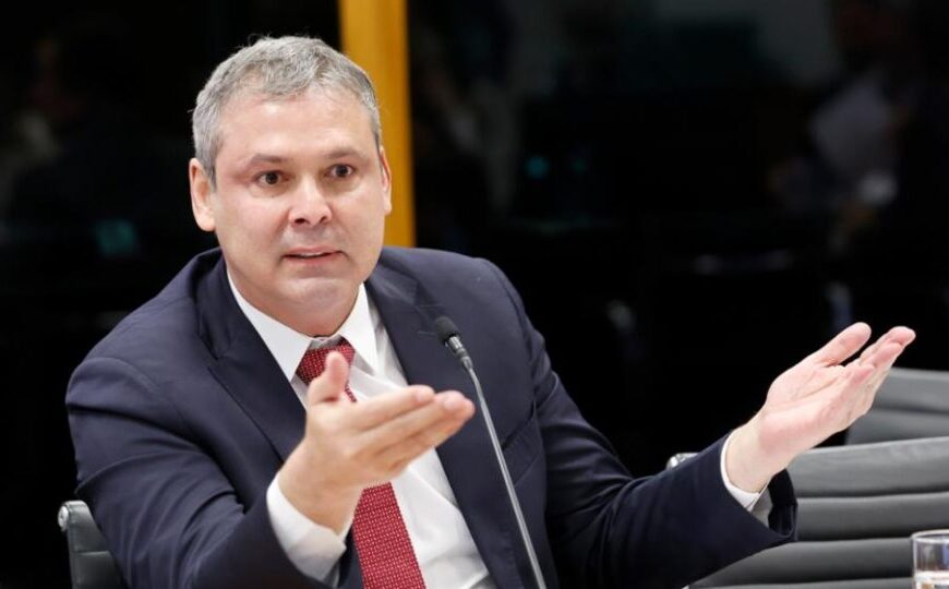 PT pede novo relator para processo contra Eduardo no Conselho de Ética
