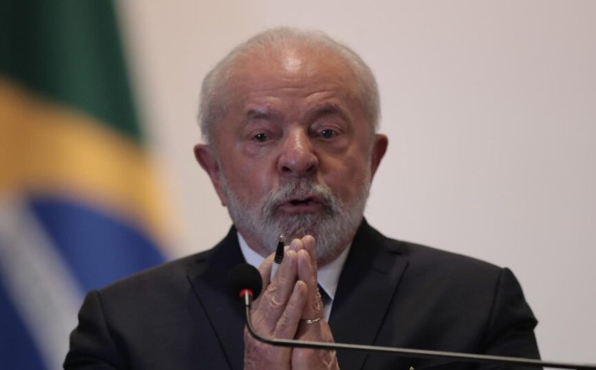 Lula afirma que Brasil ficará neutro em conflito entre EUA e Venezuela