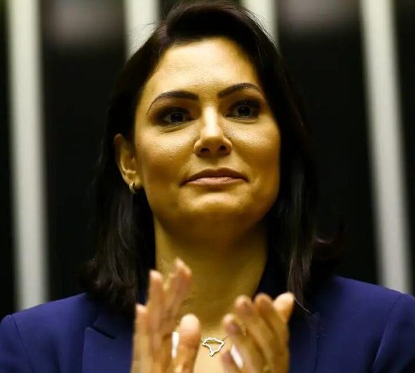 Michelle Bolsonaro compara julgamento no STF a “julgamentos&hellip;